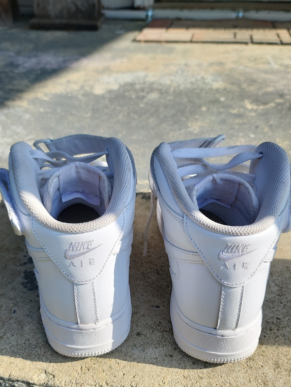 Air Force 1 Mens Shoes - Picture 3 of 4